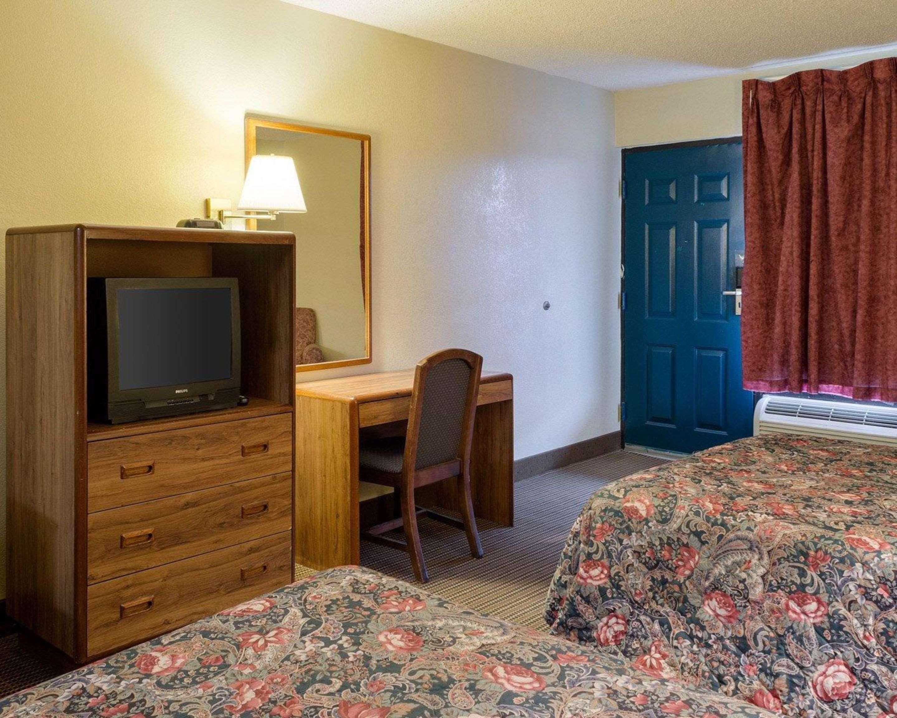 Rodeway Inn Greenwood Dış mekan fotoğraf