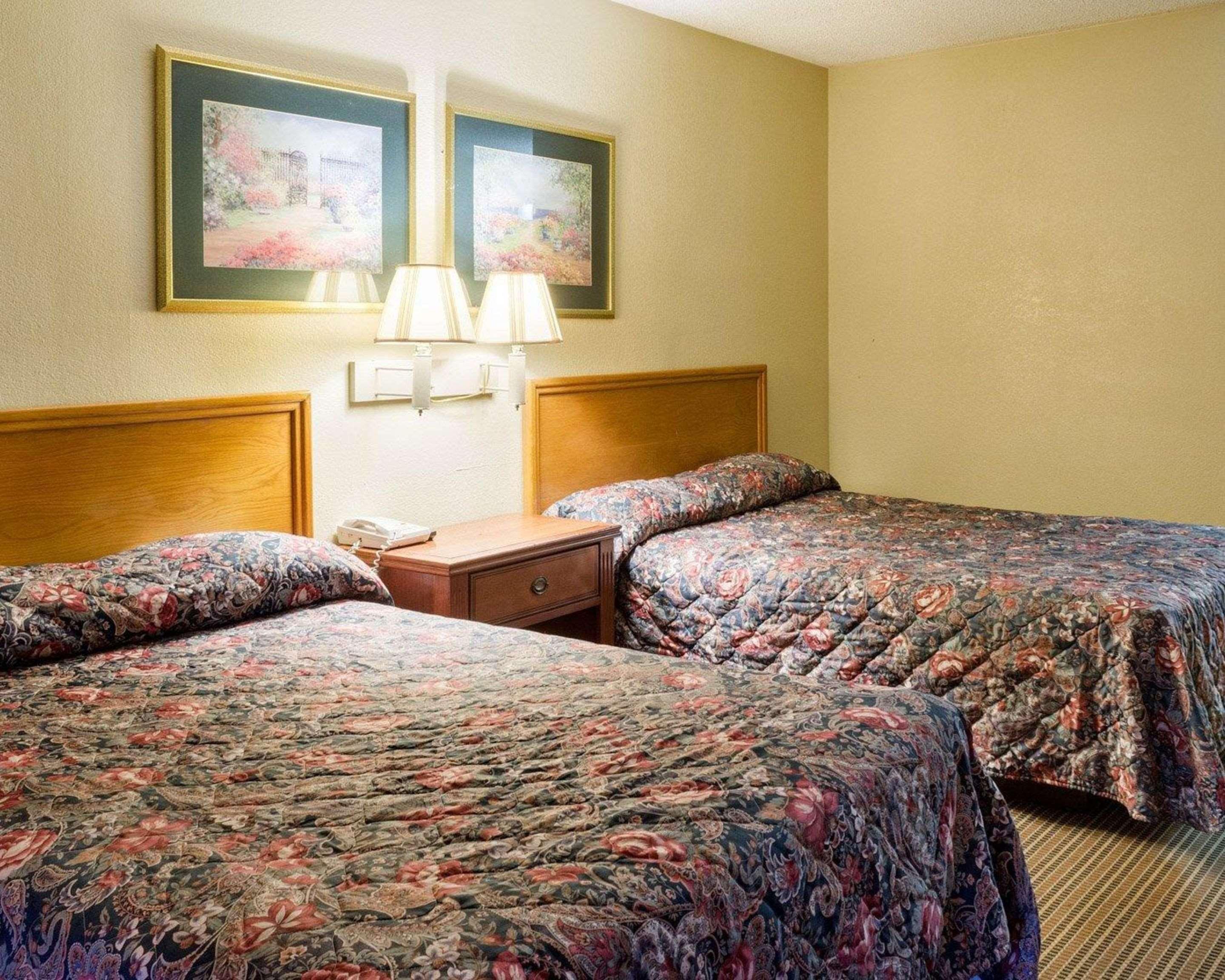 Rodeway Inn Greenwood Dış mekan fotoğraf