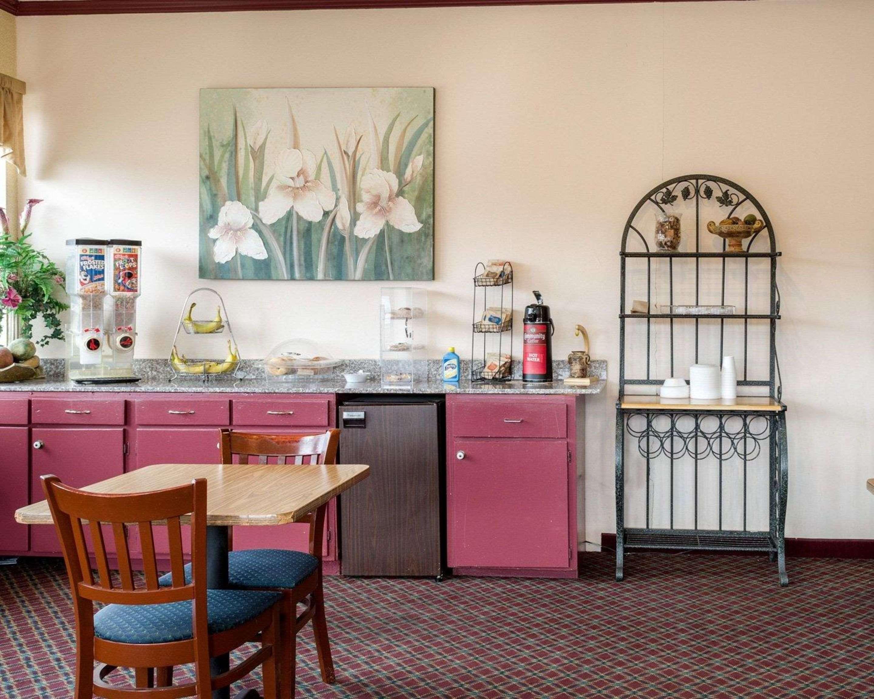 Rodeway Inn Greenwood Dış mekan fotoğraf