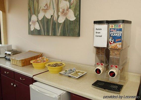Rodeway Inn Greenwood Restoran fotoğraf