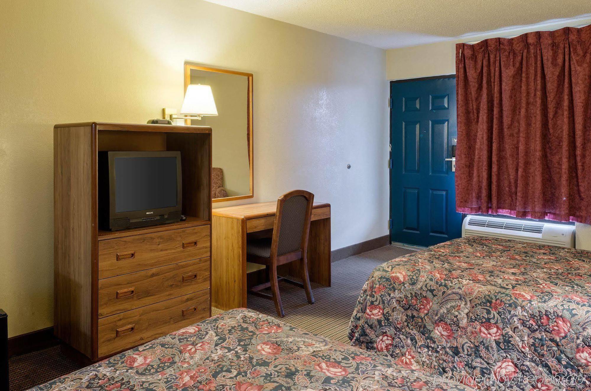 Rodeway Inn Greenwood Dış mekan fotoğraf